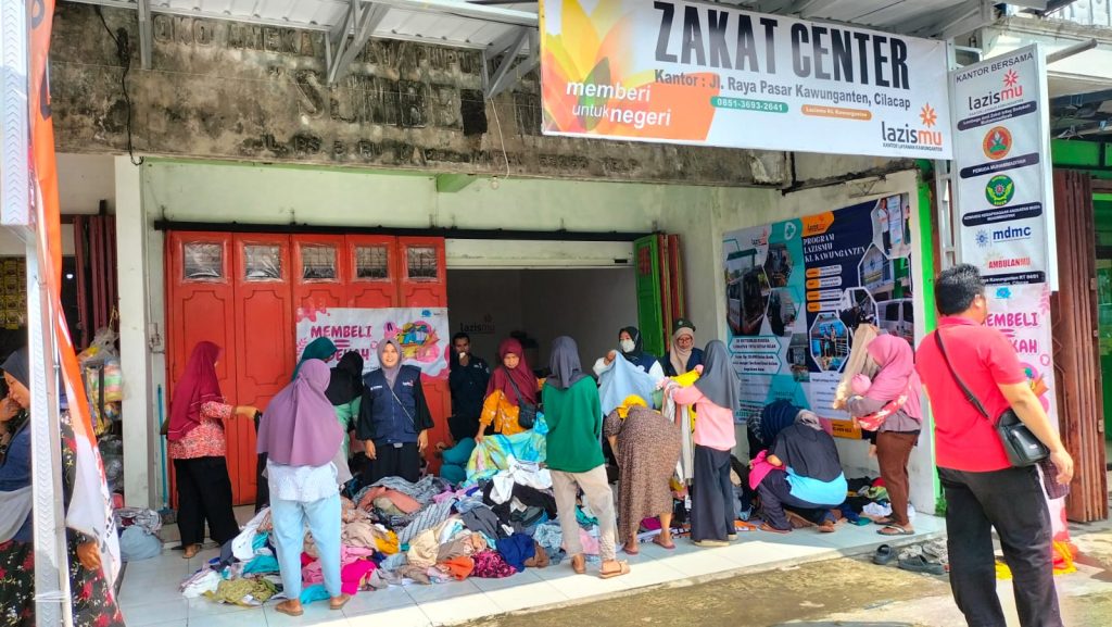 Lazismu Kawunganten peduli banjir Bali